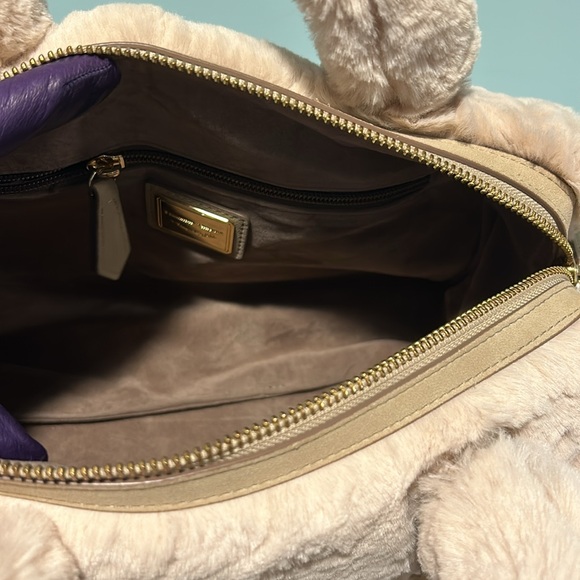 Samantha Thavasa 2 way Faux Fur Bag bag. Authentic and Pre-owned. Like new!!! - Picture 7 of 8